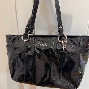 COACH Black Patent Leather Embossed C East West Gallery Large Tote F17729